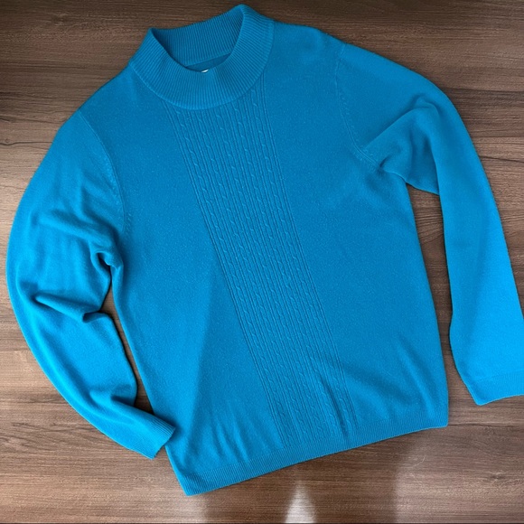 Vintage Blue Grandmacore Mock Neck Sweater - Picture 2 of 7